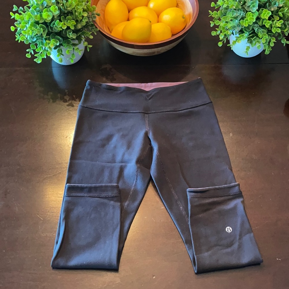 Lululemon. Size 6. Excellent used condition.